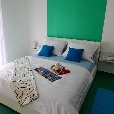 & Marinka Apartman *